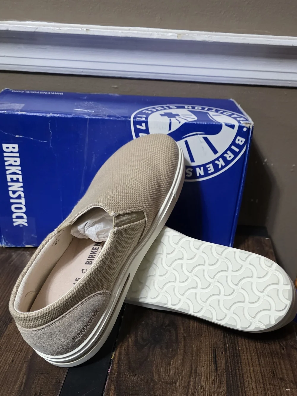 Birkenstock nib color